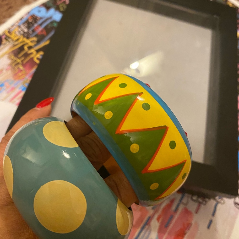 Bangle bracelets - Picture 2 of 3